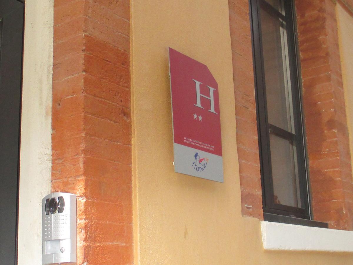 Hotel Le Pastel Toulouse Exterior photo